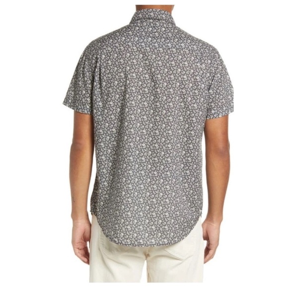 RAILS Monaco Floral Short Sleeve Button-Down Shirt in Cinder Calico (Gray) Sz M - Picture 2 of 9